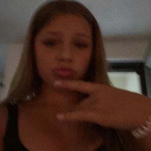 Meet your Posher, Annika